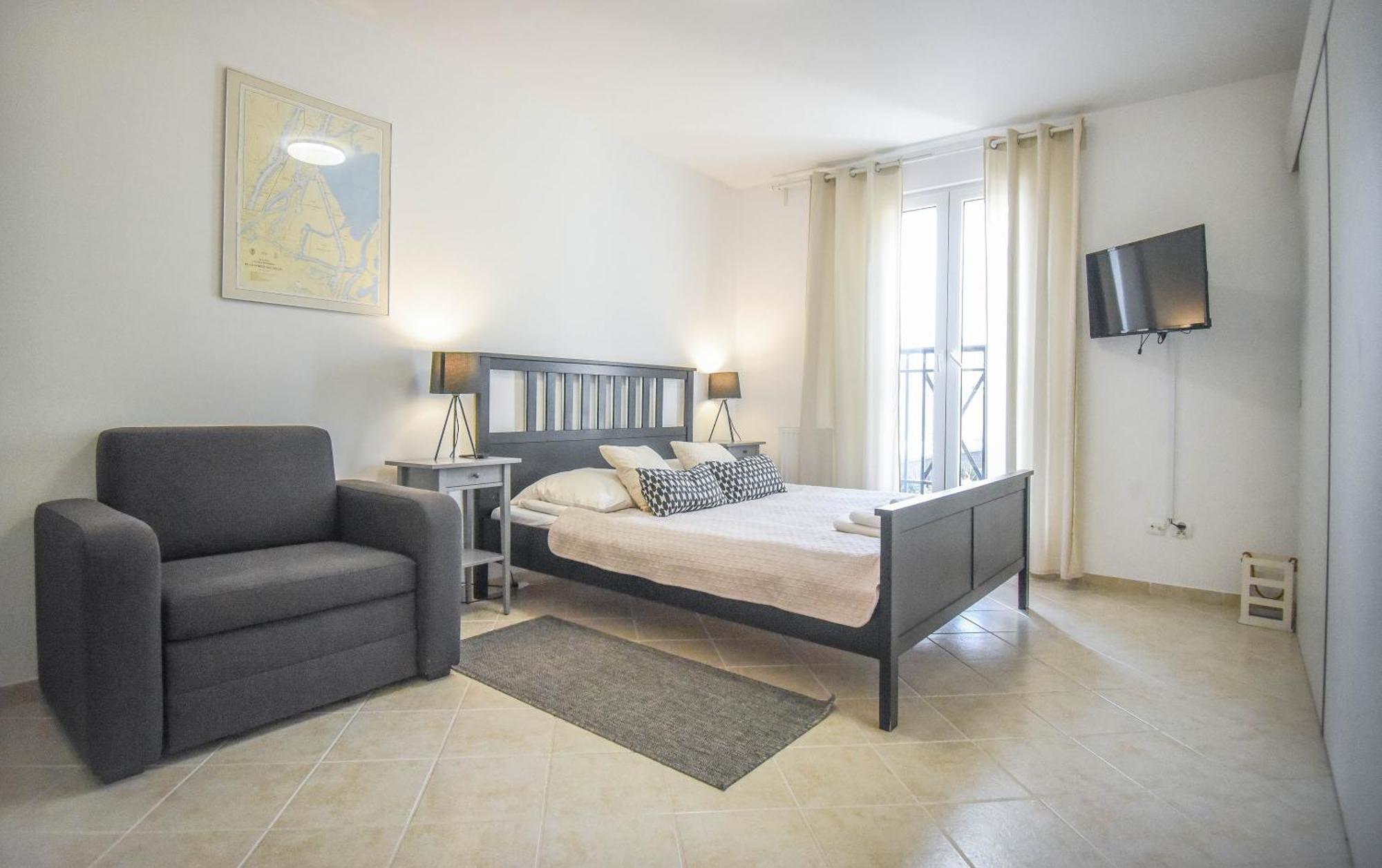 Apartamenty Promenada Z Tarasem I Parkingiem - Apartamenty Na Wyspie ชวีโนวิชแจ ภายนอก รูปภาพ