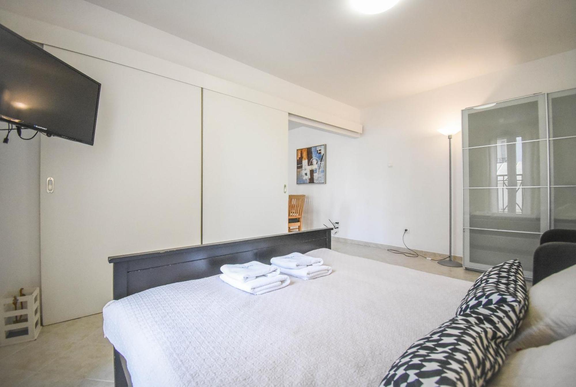 Apartamenty Promenada Z Tarasem I Parkingiem - Apartamenty Na Wyspie ชวีโนวิชแจ ภายนอก รูปภาพ