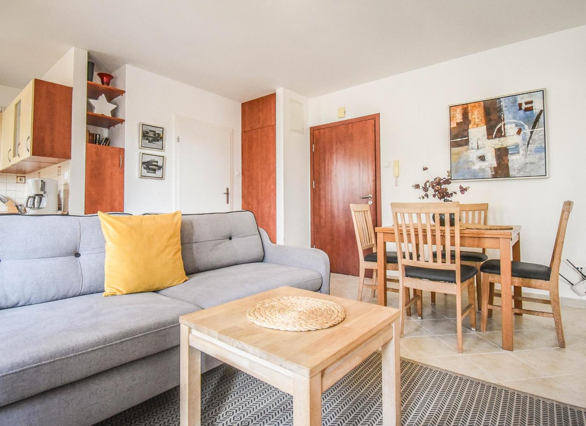 Apartamenty Promenada Z Tarasem I Parkingiem - Apartamenty Na Wyspie ชวีโนวิชแจ ภายนอก รูปภาพ