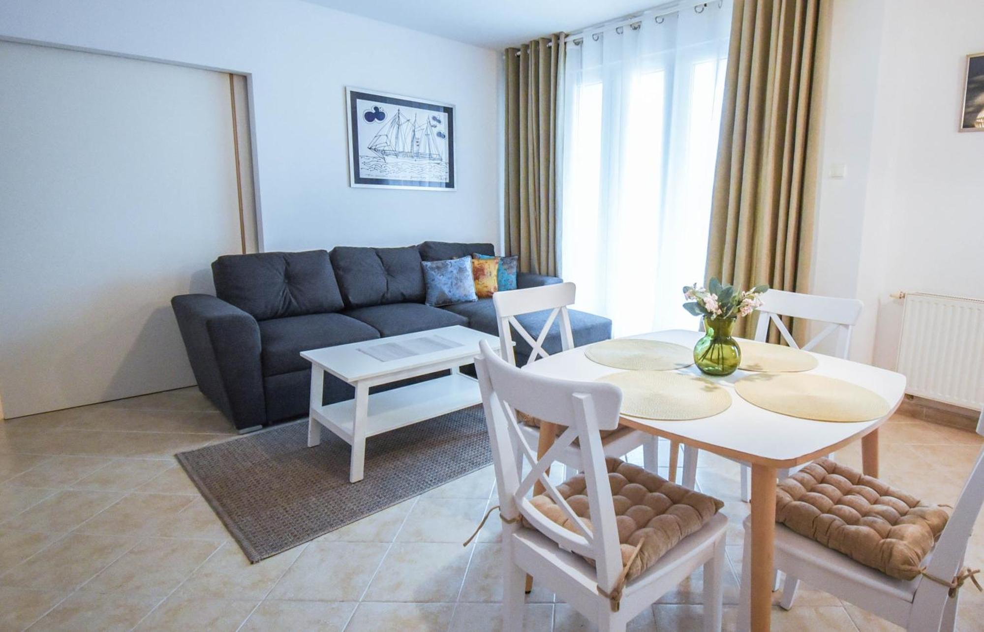 Apartamenty Promenada Z Tarasem I Parkingiem - Apartamenty Na Wyspie ชวีโนวิชแจ ภายนอก รูปภาพ